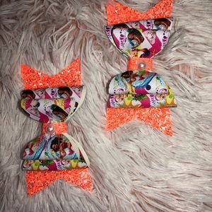 Hair bows
